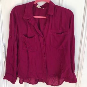 Bella Dahl fuchsia long sleeve button down